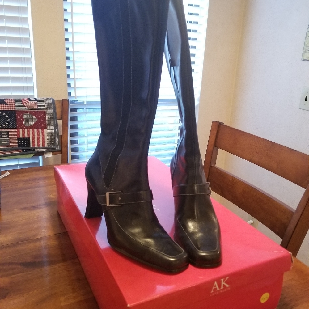 Anne Klein, calf boots, Akmadina, black size 7 Excellent cond, worn < 5 times